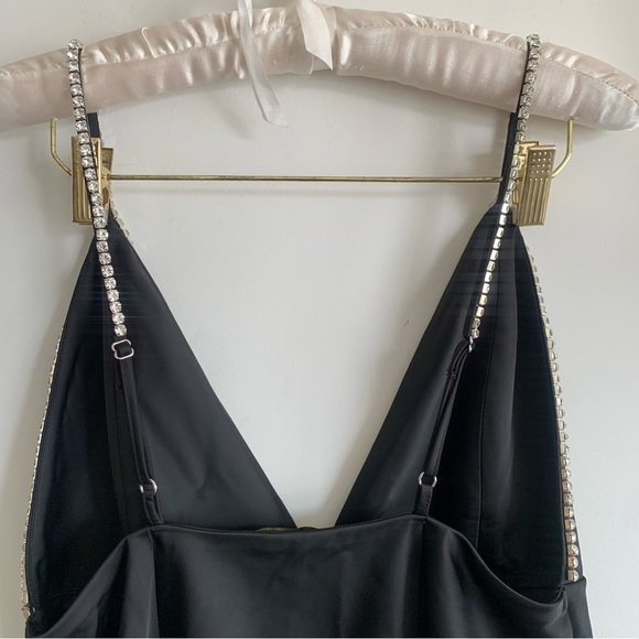 HOUSE OF HARLOW BLACK RHINESTONE MINI DRESS - Picture 6 of 9